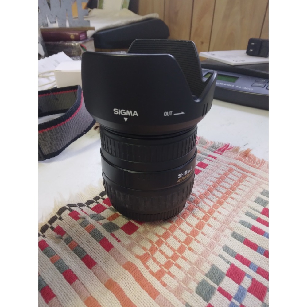 SIGMA Auto Zoom UC 28-105mm f/1.4-5.6 Lens Japan Preowned
